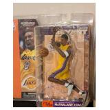 LL - Kobe Bryant Lakers Figures (Lot of 5) LL - Kobe Bryant Lakers Figures (Lot of 5)