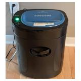 UL - Royal 1216 12-Sheet Crosscut Shredder UL - Royal 1216 12-Sheet Crosscut Shredder