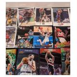 LL - Fleer Basketball Cards - Large Box Collection, 2000 & Cards LL - Fleer Basketball Cards - Large Box Collection, 2000 & Cards