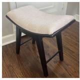 BR1 - Beige Upholstered Stool with Black Frame BR1 - Beige Upholstered Stool with Black Frame