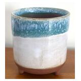 LR - Pretty Portuguese Footed Vase LR - Pretty Portuguese Footed Vase