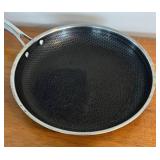 BR1 - Hexclad 3-Piece Pots & Pans Set BR1 - Hexclad 3-Piece Pots & Pans Set