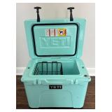 BR1 - Seafoam Green YETI Cooler with 3 YETI ICE Packs BR1 - Seafoam Green YETI Cooler with 3 YETI ICE Packs