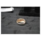 Ring, sterling... Ring, sterling...