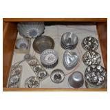Baking molds and pastry tins... Baking molds and pastry tins...