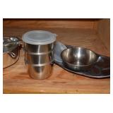 Roaster and baking items... Roaster and baking items...