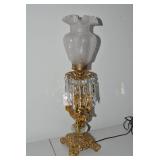 Brass electric lamp with cherub fig... Brass electric lamp with cherub fig...