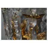 Brass electric lamp with cherub fig... Brass electric lamp with cherub fig...