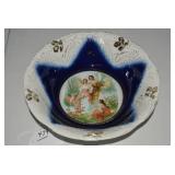 Cobalt blue porcelain bowl with sce... Cobalt blue porcelain bowl with sce...