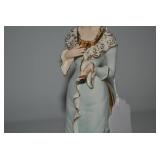 Madame Olenska-Franklin mint porcel... Madame Olenska-Franklin mint porcel...