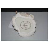 James MoorFine porcelain lady... James MoorFine porcelain lady...