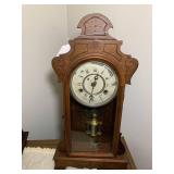 Mantel clocks; cameo one has no key... Mantel clocks; cameo one has no key...