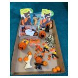 Halloween decorations with novelty ... Halloween decorations with novelty ...