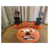 Halloween paper decorations... Halloween paper decorations...