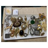 Assorted brooches, some vintage; on... Assorted brooches, some vintage; on...