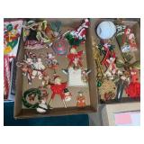 3 boxes of Vintage Christmas - plas... 3 boxes of Vintage Christmas - plas...