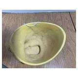 Roseville Pottery vase with flower ... Roseville Pottery vase with flower ...