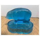 Pig paper weight... Pig paper weight...