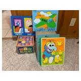 Children's blocks, puzzles and pout... Children's blocks, puzzles and pout...