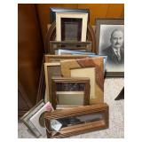 Various pictures and frames... Various pictures and frames...