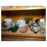Pottery pieces, pink green and whit... Pottery pieces, pink green and whit...