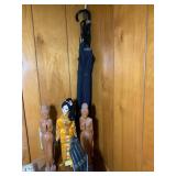 Wood carved women figures, oriental... Wood carved women figures, oriental...