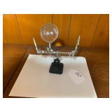 Third hand tool with magnifying gla... Third hand tool with magnifying gla...