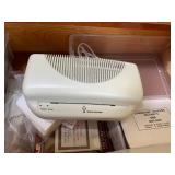 Laminator, glue gun with other supp... Laminator, glue gun with other supp...