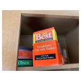 (3) Do-It-Best model trucks, all ne... (3) Do-It-Best model trucks, all ne...