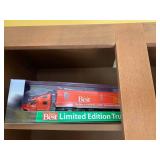 (3) Do-It-Best model trucks, all ne... (3) Do-It-Best model trucks, all ne...
