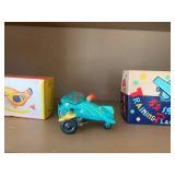 Metal jumping chicken made in the U... Metal jumping chicken made in the U...