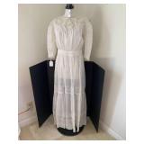 Vintage dress... Vintage dress...