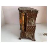 Ansonia mantel clock, with key; hea... Ansonia mantel clock, with key; hea...
