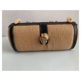 Beaded purse... Beaded purse...