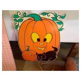 Halloween blow mold and decoration... Halloween blow mold and decoration...