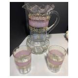 Ruffled pitchers, pink and cranberr... Ruffled pitchers, pink and cranberr...