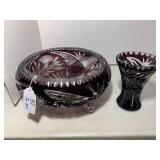 (2) Amethyst pcs. Bowl and vase... (2) Amethyst pcs. Bowl and vase...