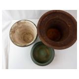 3-Piece Ceramic Planter Set - Floral Pattern, Green Glazed Round Pot, Brown Metal Tall Planter