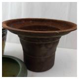 3-Piece Ceramic Planter Set - Floral Pattern, Green Glazed Round Pot, Brown Metal Tall Planter
