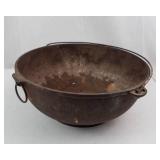Cast Iron Cauldron with Wire Bail Handles - Rusty Interior