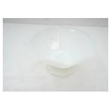 Vintage Anchor Hocking milk glass pedestal fruit bowl 9" diameter by 5.5" tall