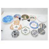 Collectible Holiday Plates. Decor & Serving