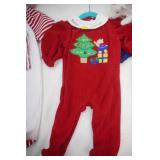 Round Wicker Basket, Stuffed Animals, Baby Christmas Outfits, Bluebirds & Nest Puppets