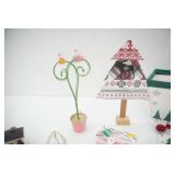 Christmas Basket, Ribbon, Decor, Collectibles, Gifts, Ornaments