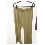 (3ct) New/Like New Women