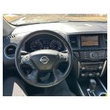 2013 NISSAN PATHFINDER SV *133k Miles | 4x4 | 3rd Row Seating* (NO RESERVE)