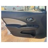 2014 NISSAN VERSA NOTE SV *No Accidents* (NO RESERVE)