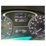 2013 NISSAN PATHFINDER S *2 Owner | 4x4 | 3rd Row Seating* (NO RESERVE)