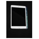 Apple iPad 4th Gen A1458 Wi-Fi 9.7-inch Silver (For Parts Only) Apple iPad 4th Gen A1458 Wi-Fi 9.7-inch Silver (For Parts Only)