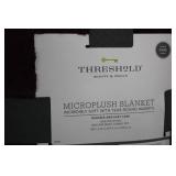 Threshold Microplush Blanket King 108 x 92 in - 100% Polyester Threshold Microplush Blanket King 108 x 92 in - 100% Polyester